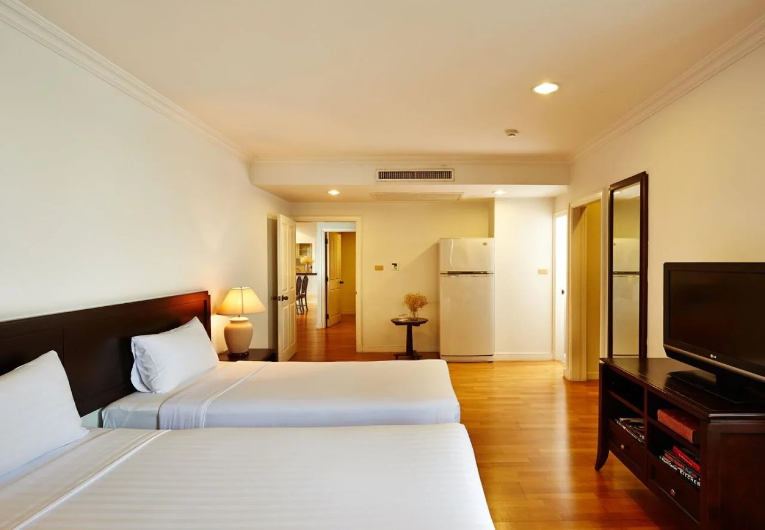 Riverine Place Hotel and Residence