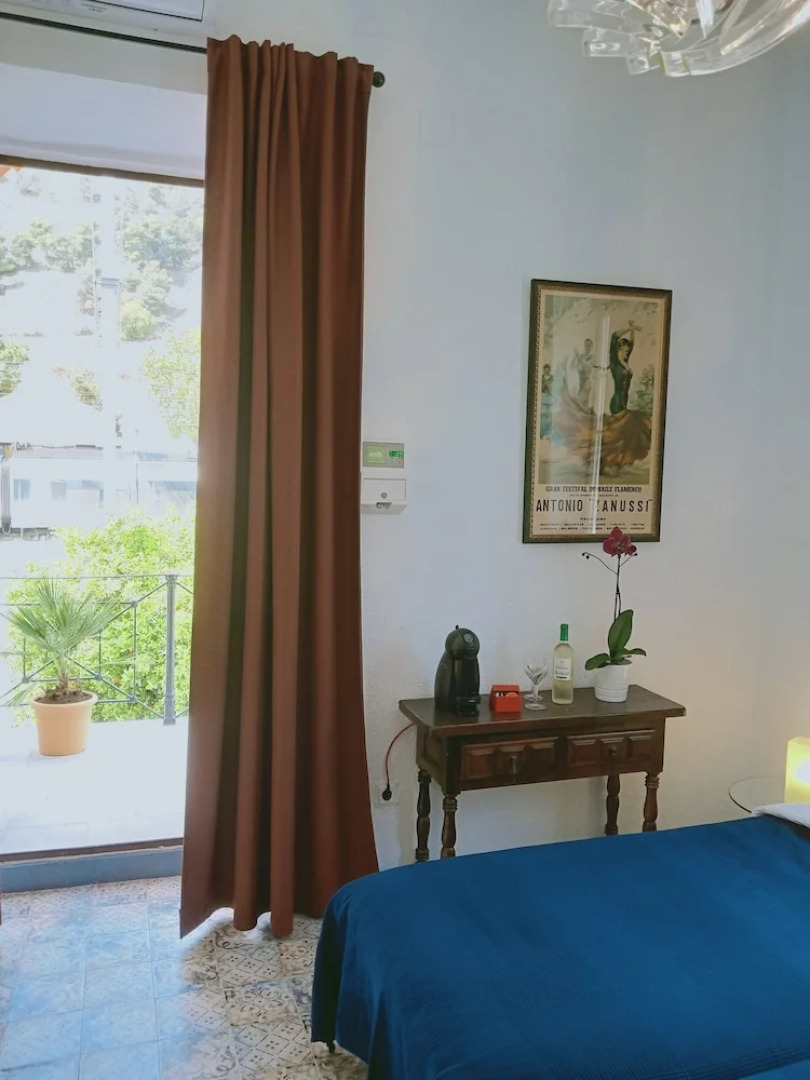 La Bellota And Hot Tub