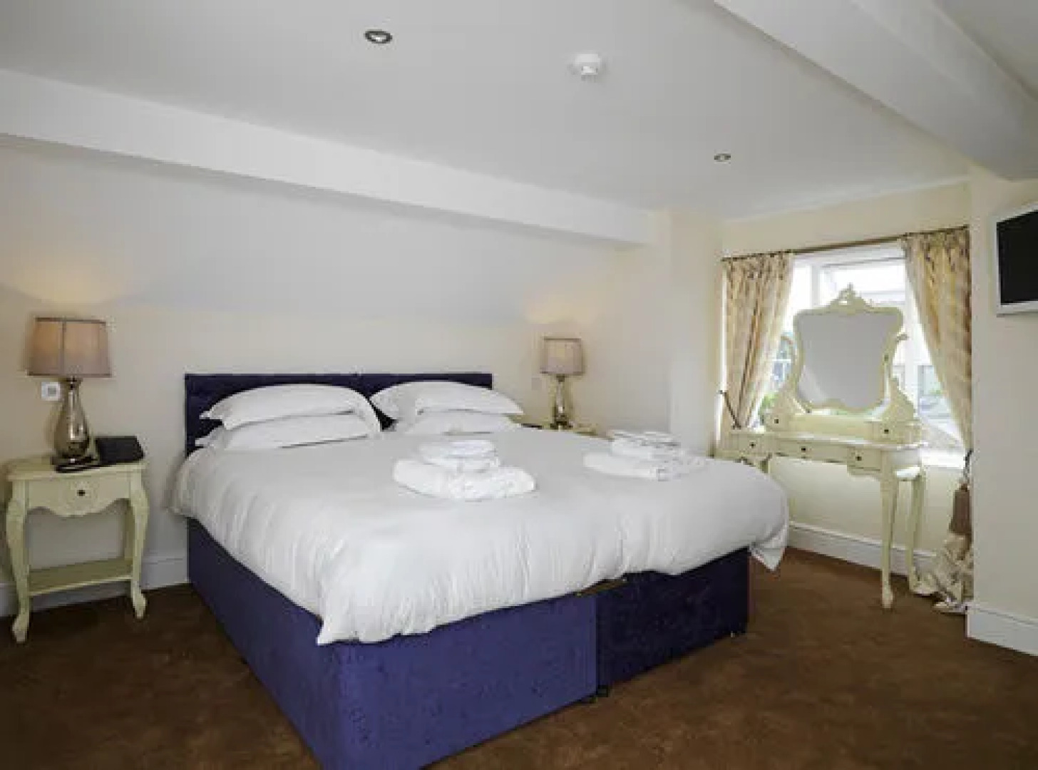 The Royal Oak Hotel and Restaurant