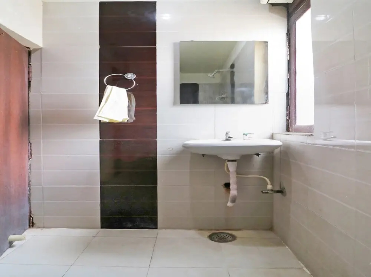 OYO 45599 Hotel Aaditya