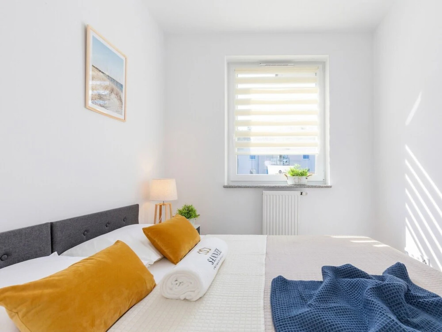 Apart 5 by Villmaris