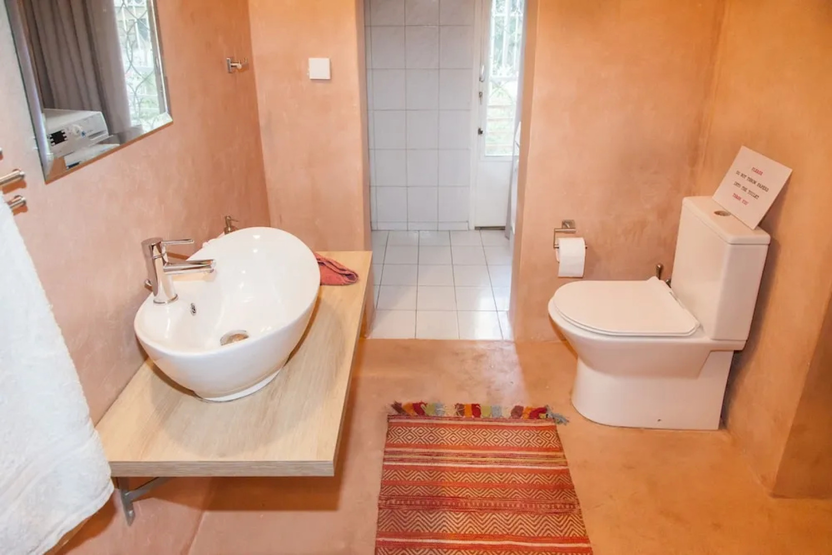 Fabulous Apartment Across Flisvos