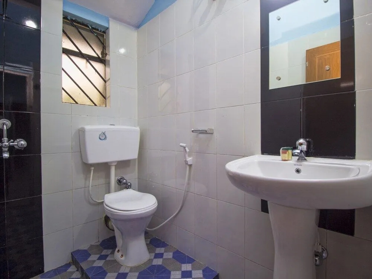 OYO 17275 Welcome Guest House