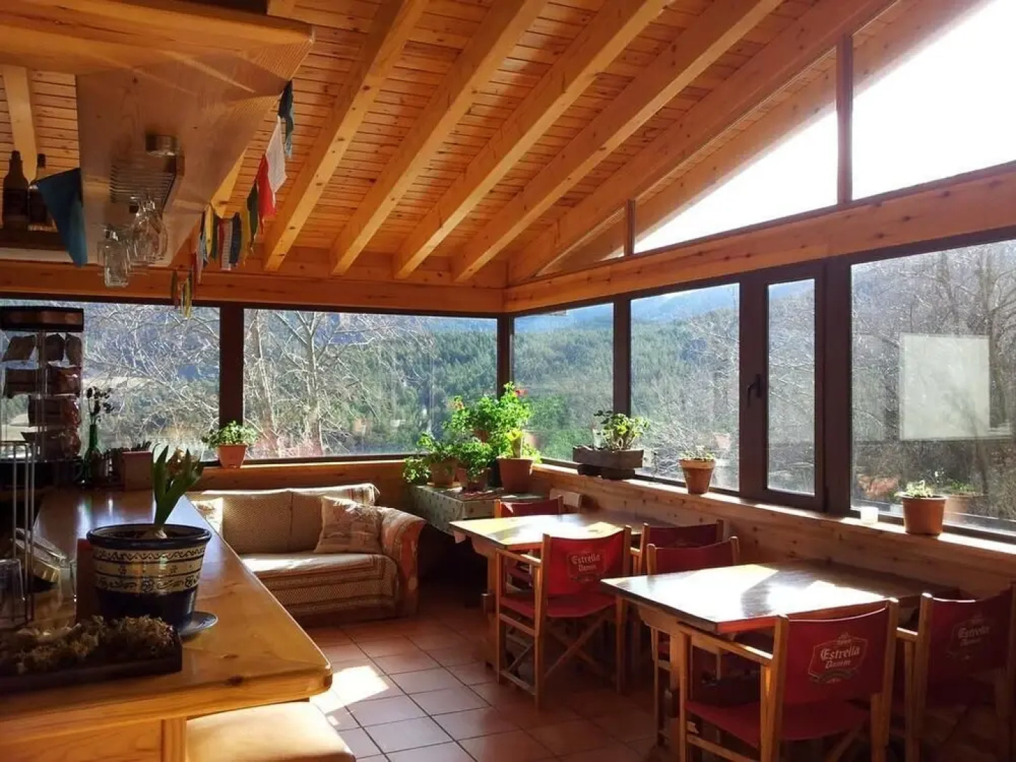 Hostal Xalet Refugi Pere Carné - Hostel