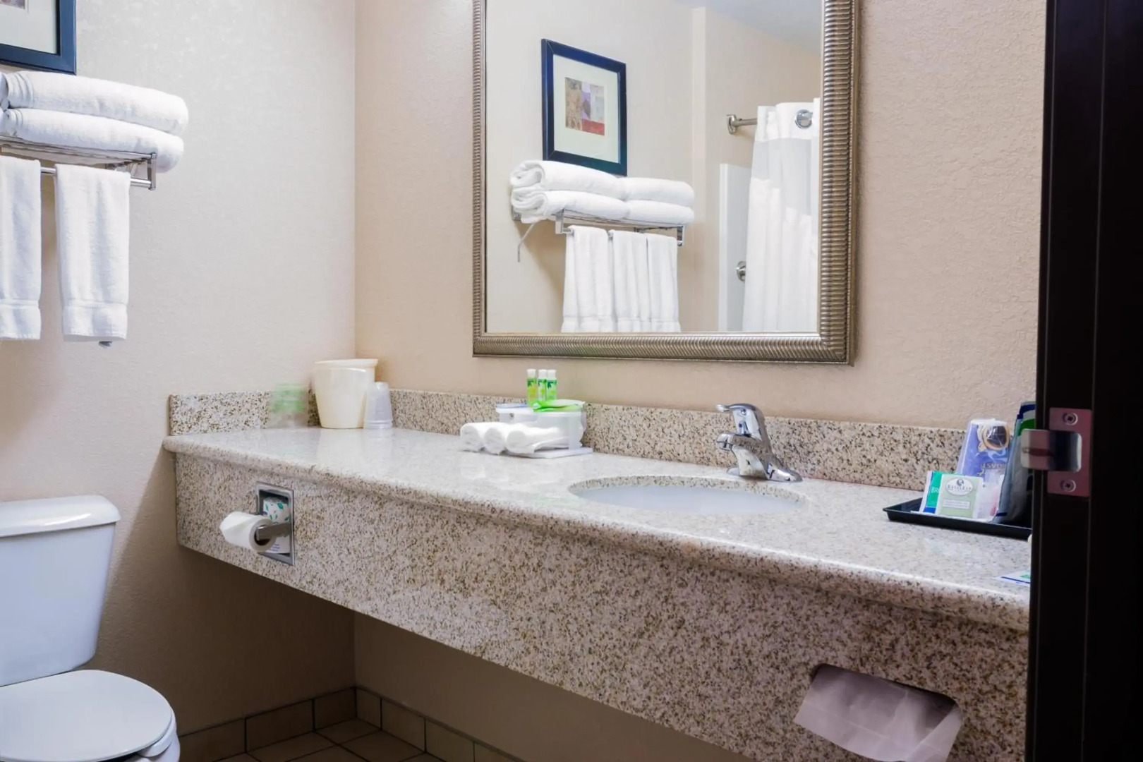 Holiday Inn Express Hotel & Suites Acme-Traverse City by IHG