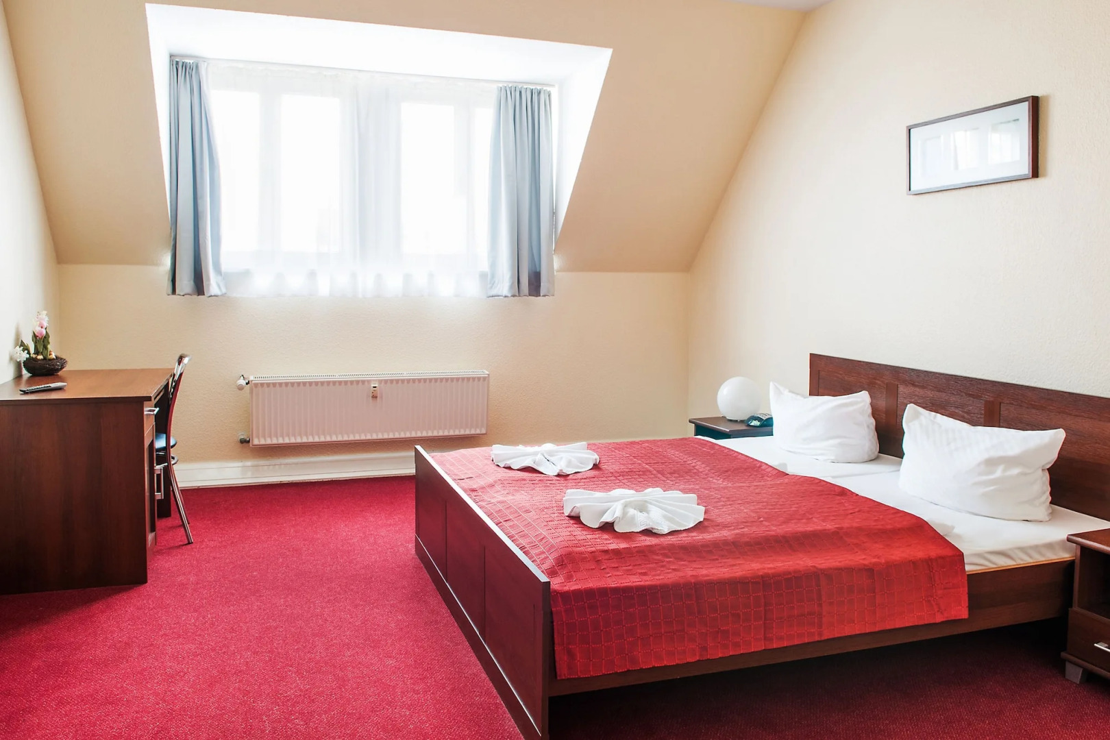 Mikon Eastgate Hotel