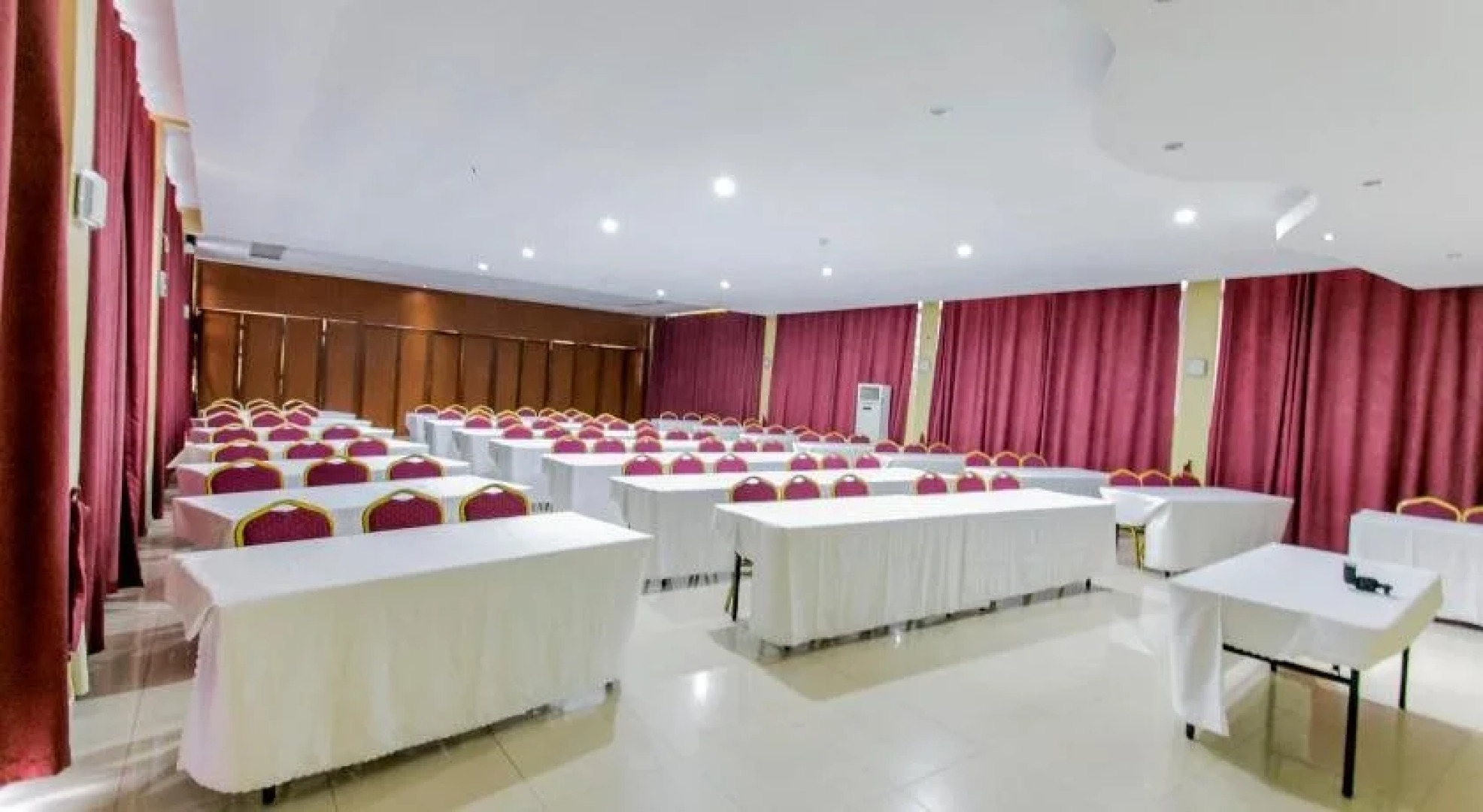 Wash and Wills Hotel