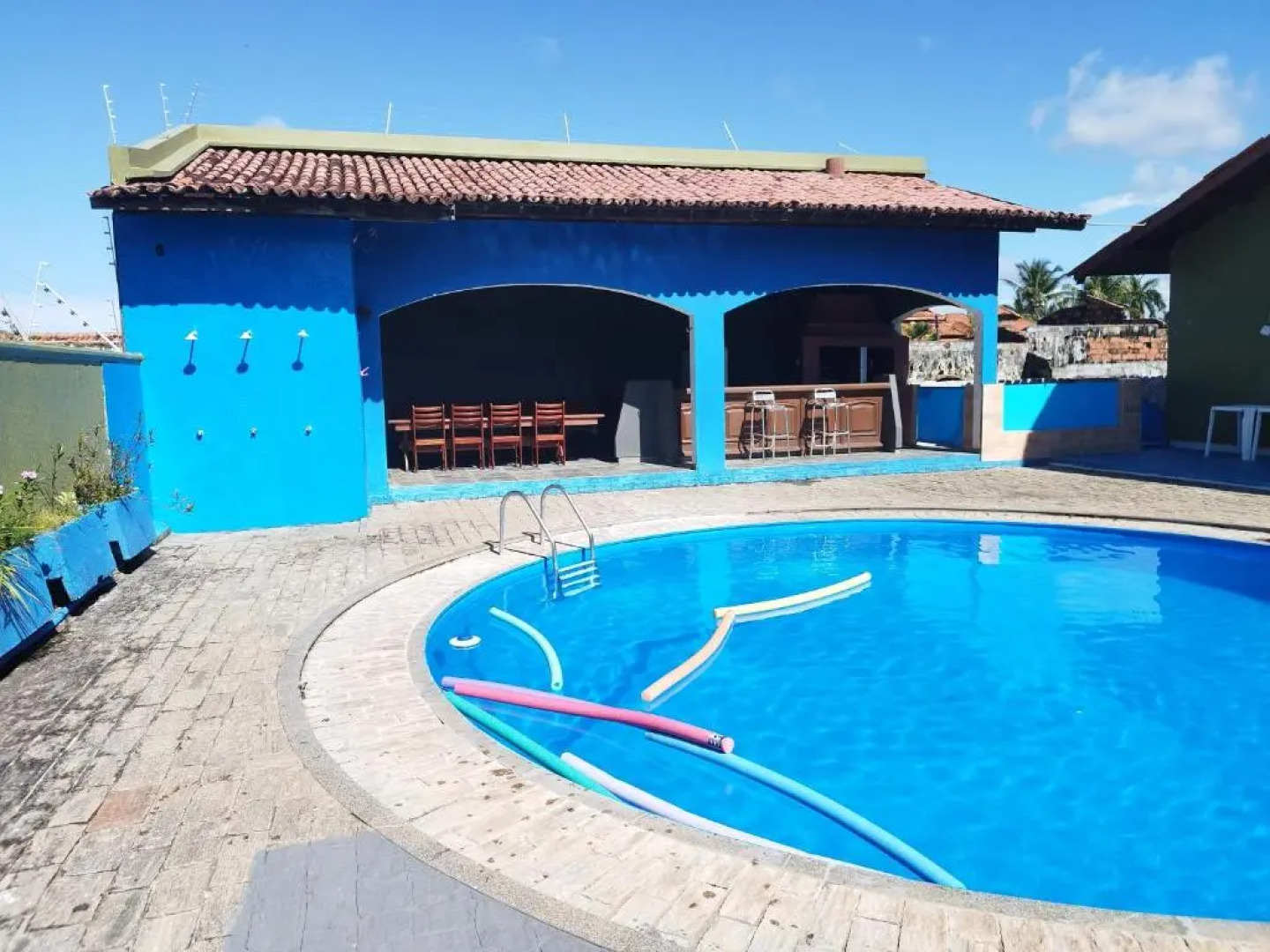 Casa com Piscina 50000 litros Área Gourmet 3 Suites no Destacado, Bairro mais Nobre de Salinas