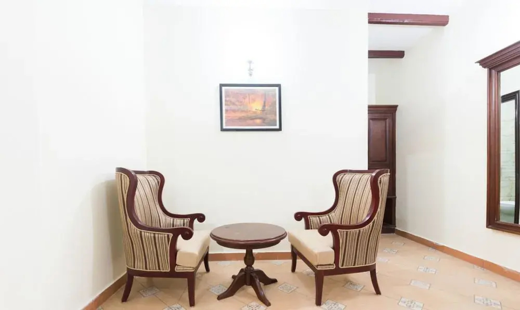 Treebo Trend Royal Mansion