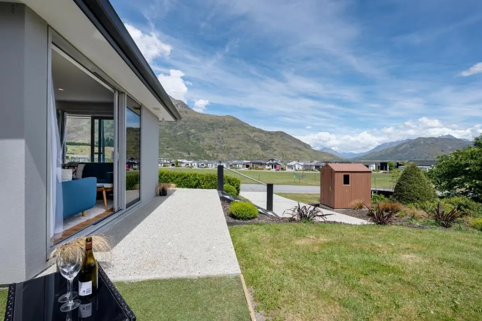 Little Piece of Paradise