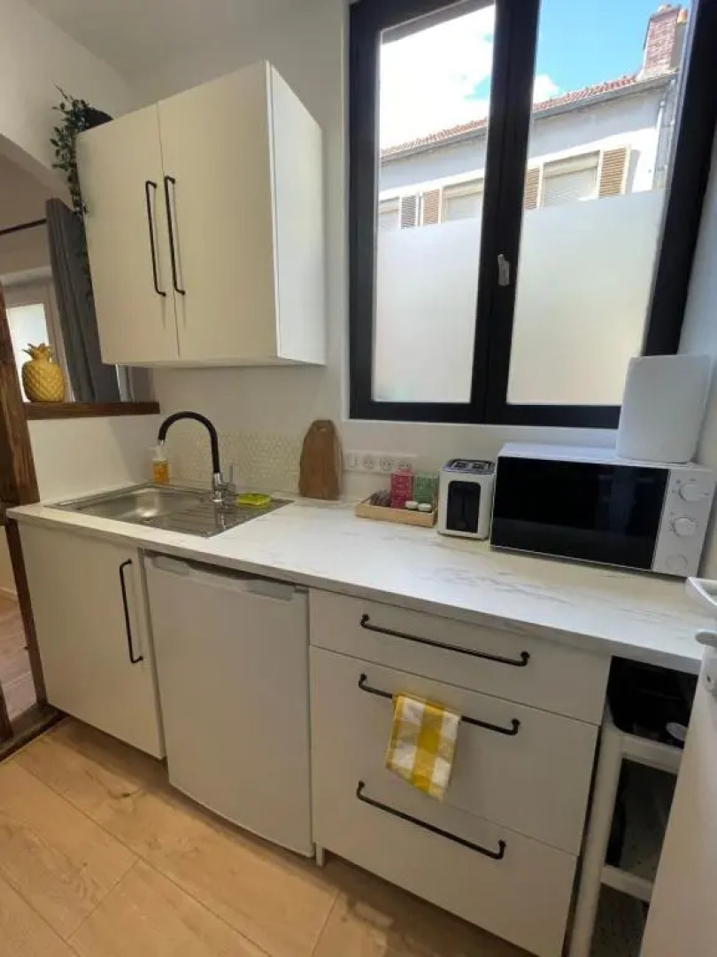 Magnifique Studio Cosy avec Terrasse en Centre-Ville