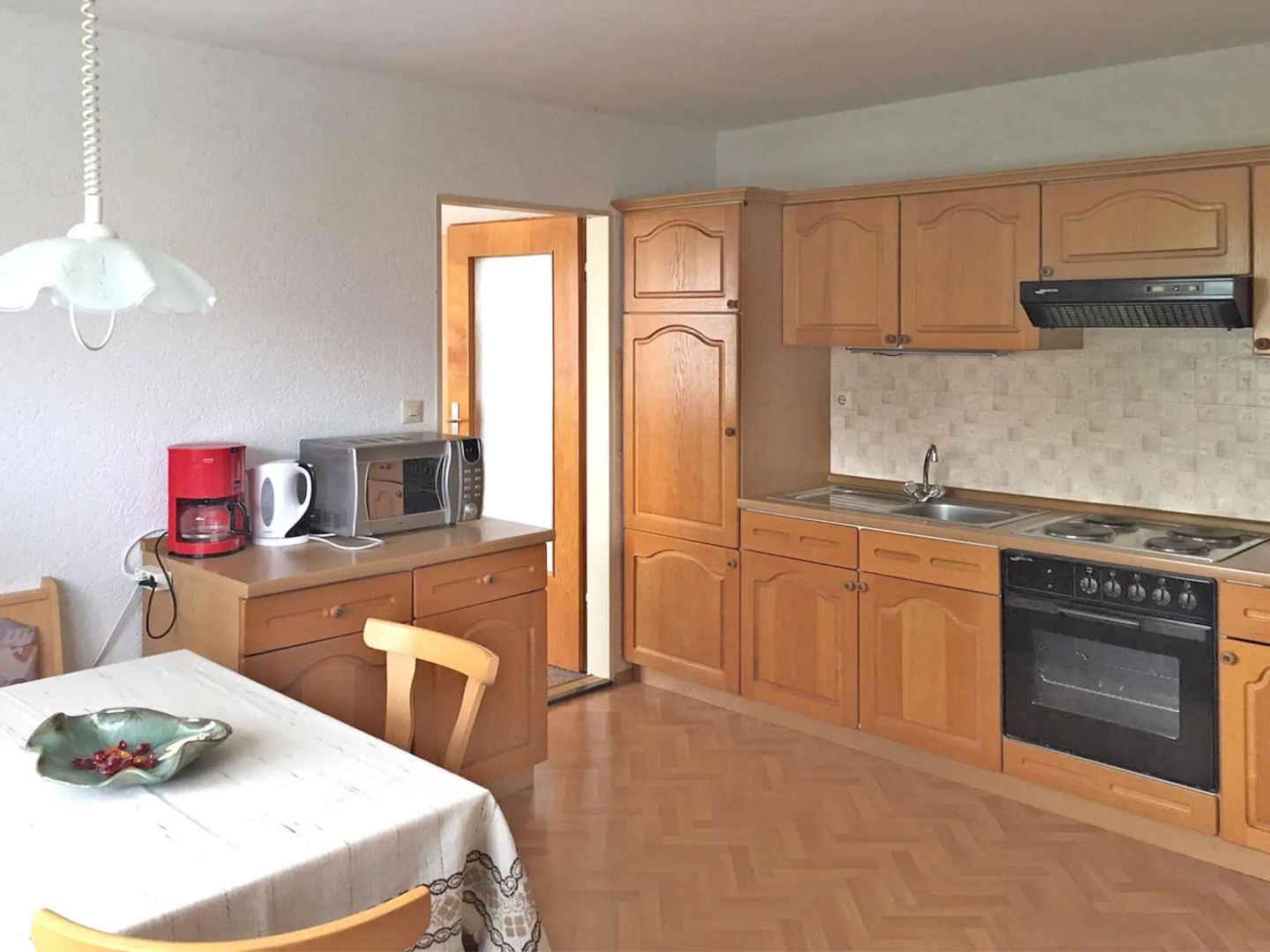 Garden Apartment, Gobweinstein