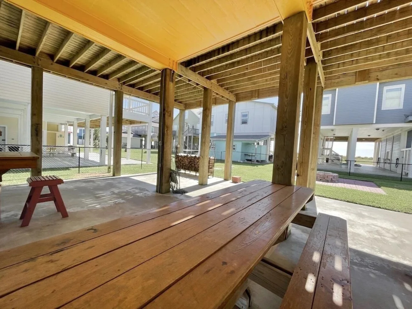 Ocean's Edge 4 Bedroom Home by RedAwning