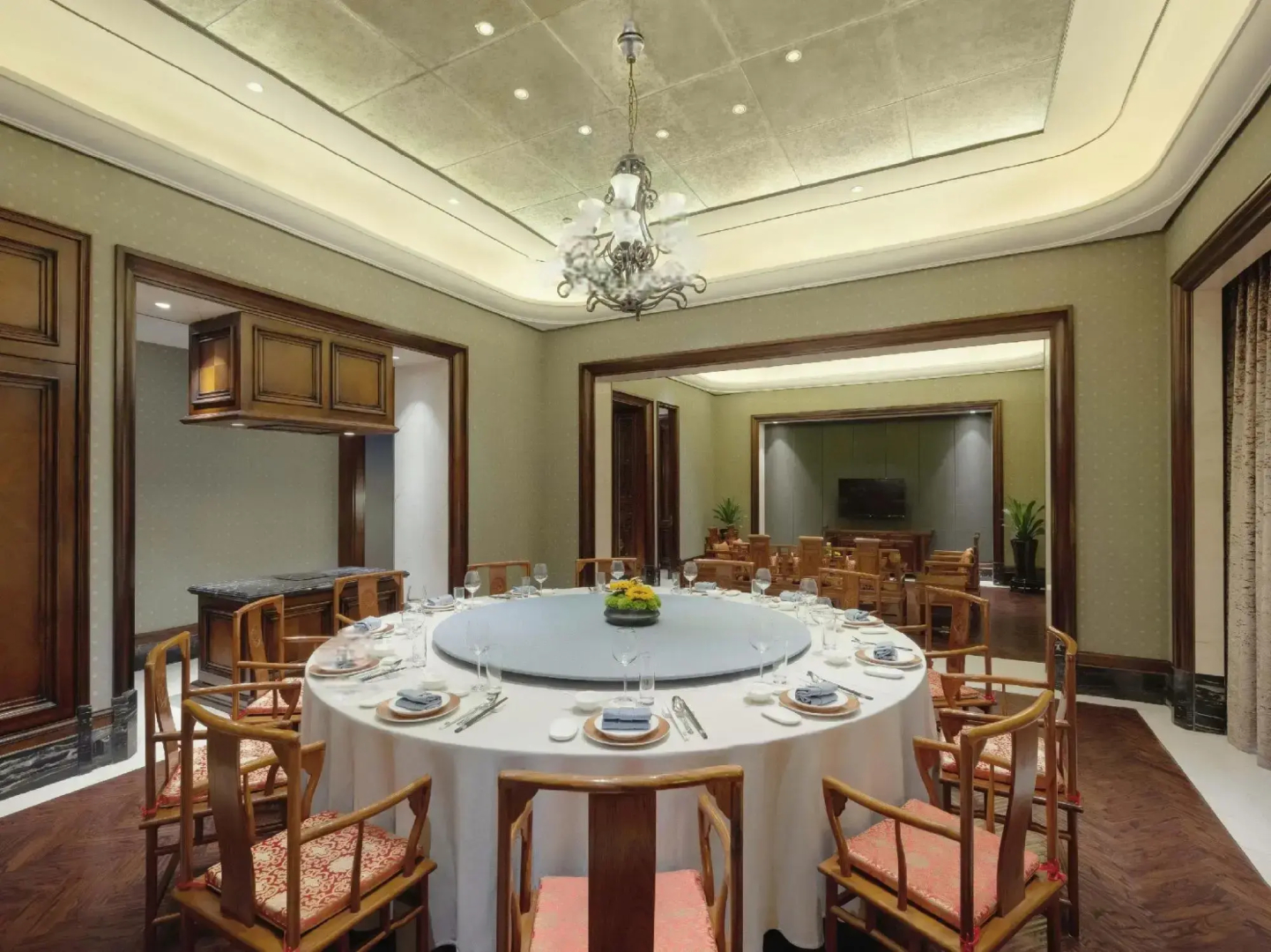 S & N International Hotel Linhai