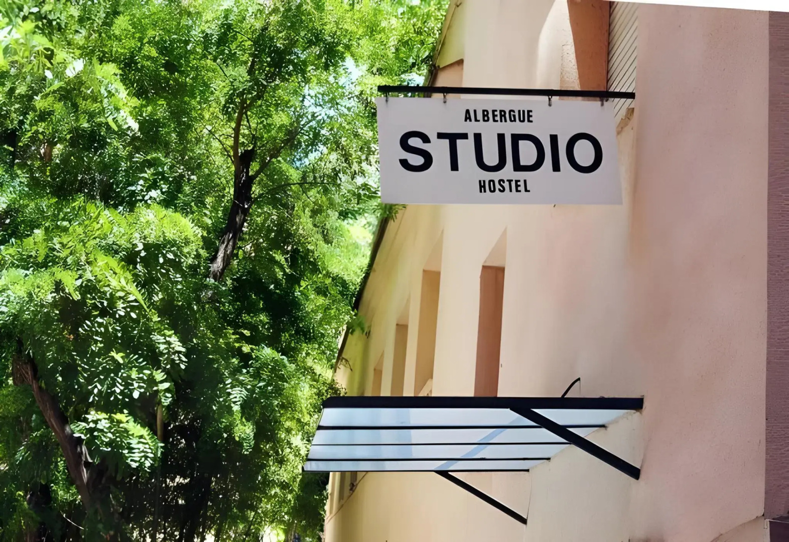 Hostel Studio