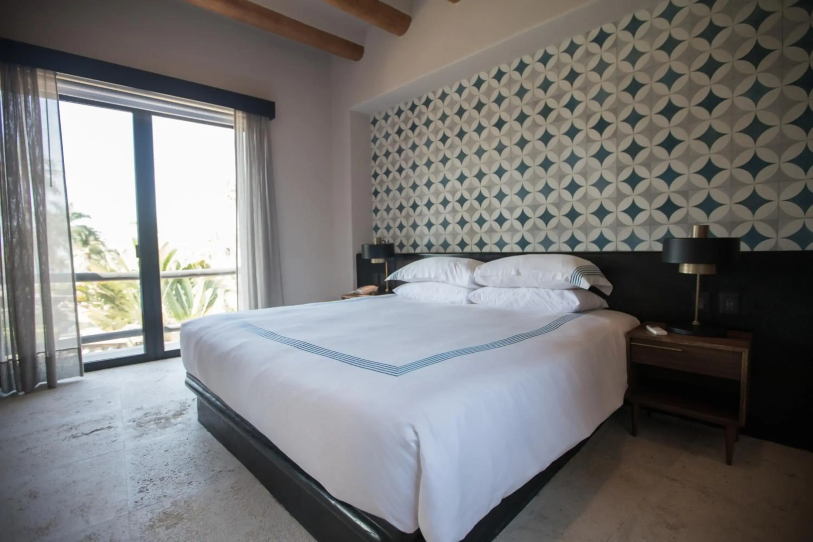 Thompson Zihuatanejo, A Beach Resort, by Hyatt