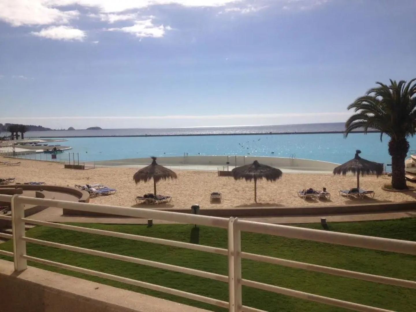 San Alfonso del Mar Frente al Mar