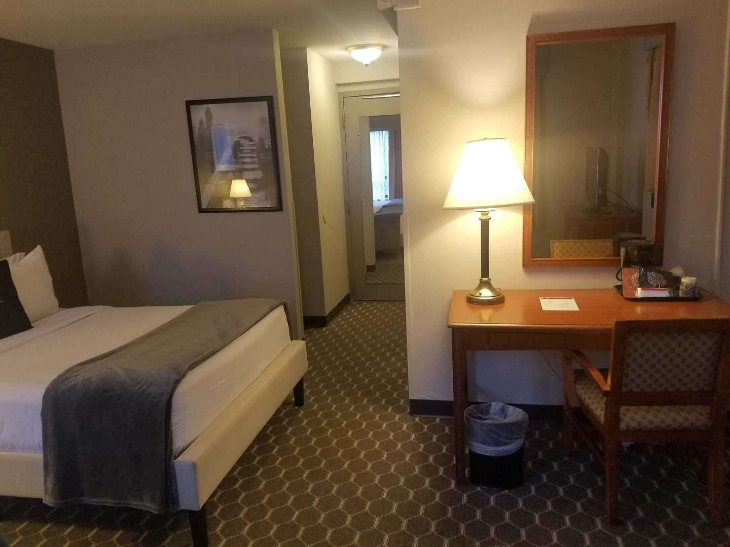 Inn of Chicago Magnificent Mile