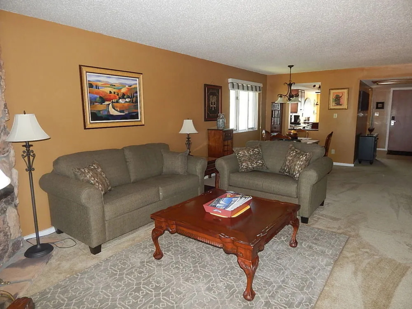 Four Seasons Racquet Club Condominiums