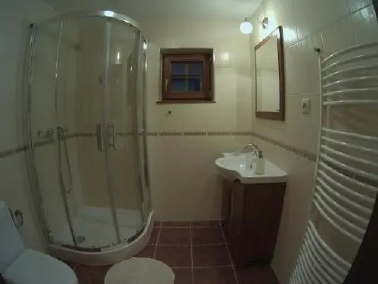 Guest House Tri Korunky