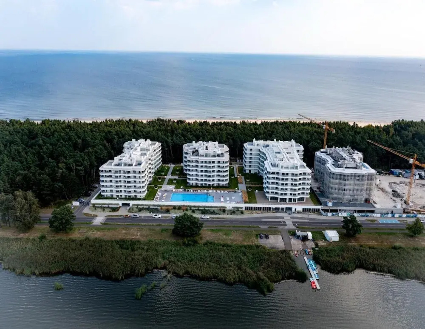 Apartment in Rogowo Near Beach and Lake