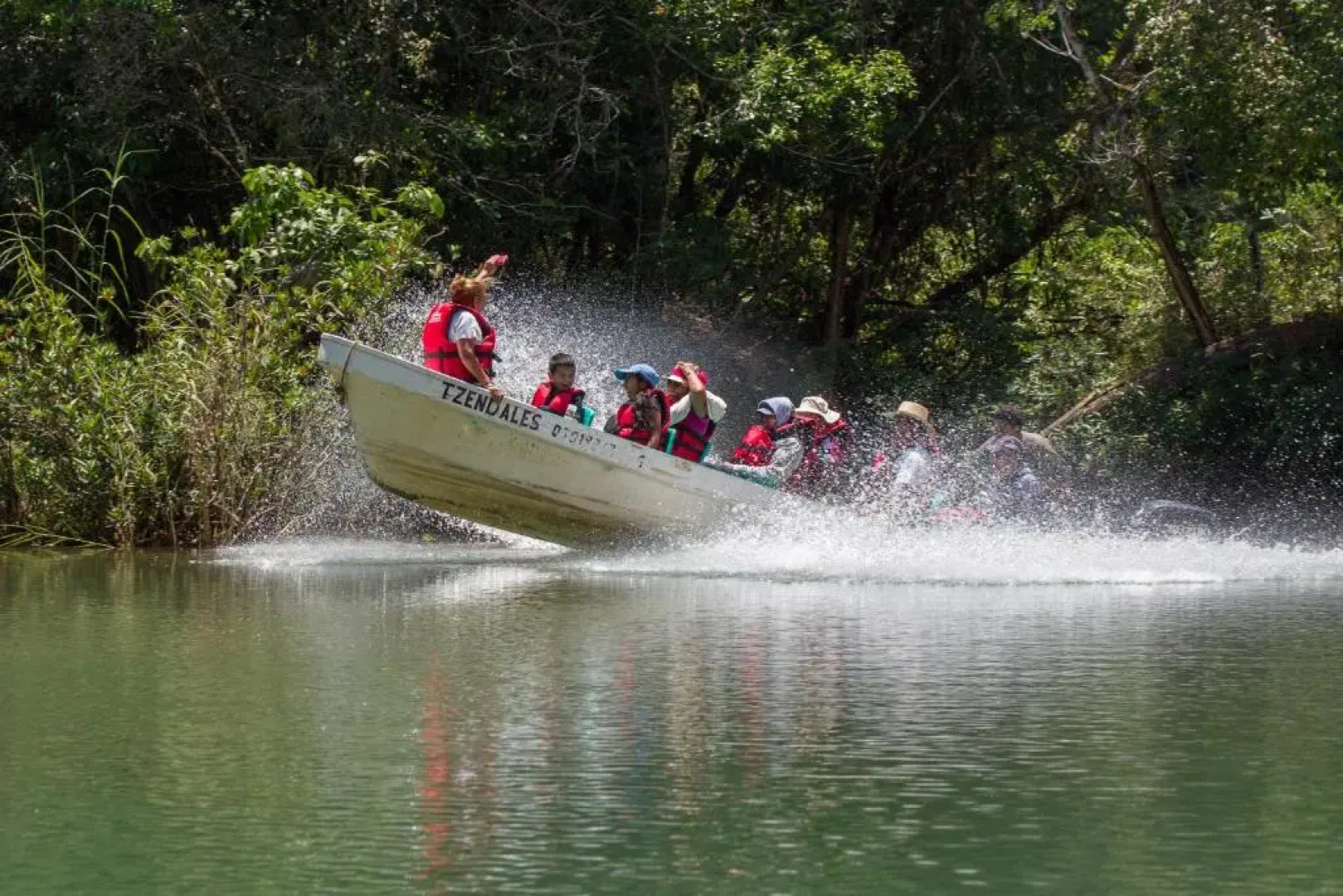 Las Guacamayas Lodge Resort, Selva Lacandona, Chiapas México