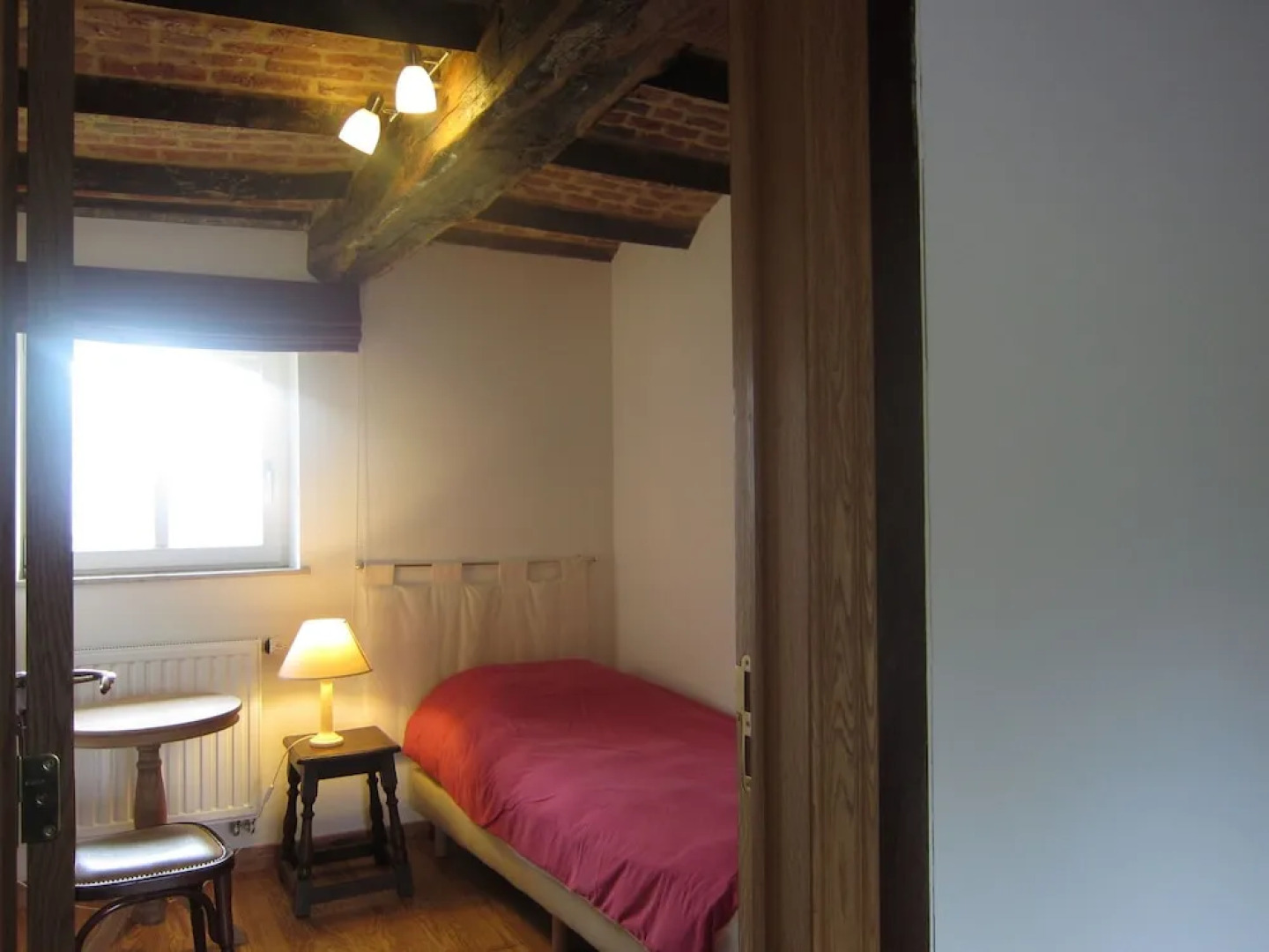 Modern Holiday Home in Gembloux with Meadows Nearby