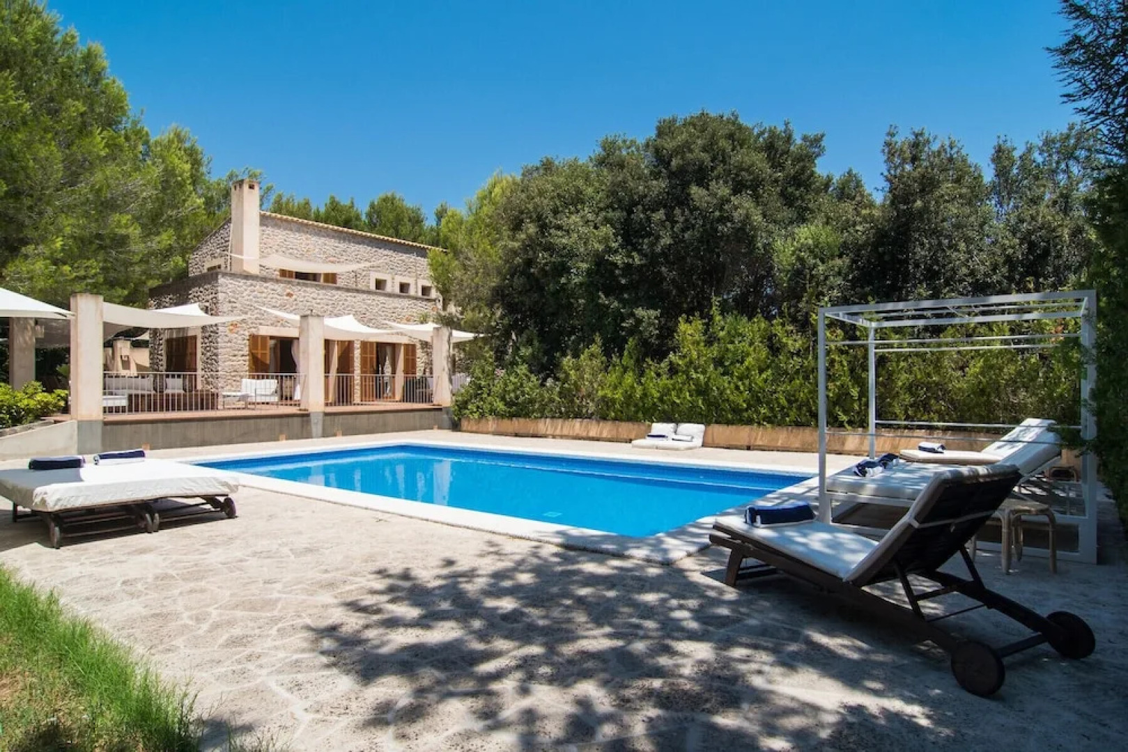 Villa Pula ONE by Priority