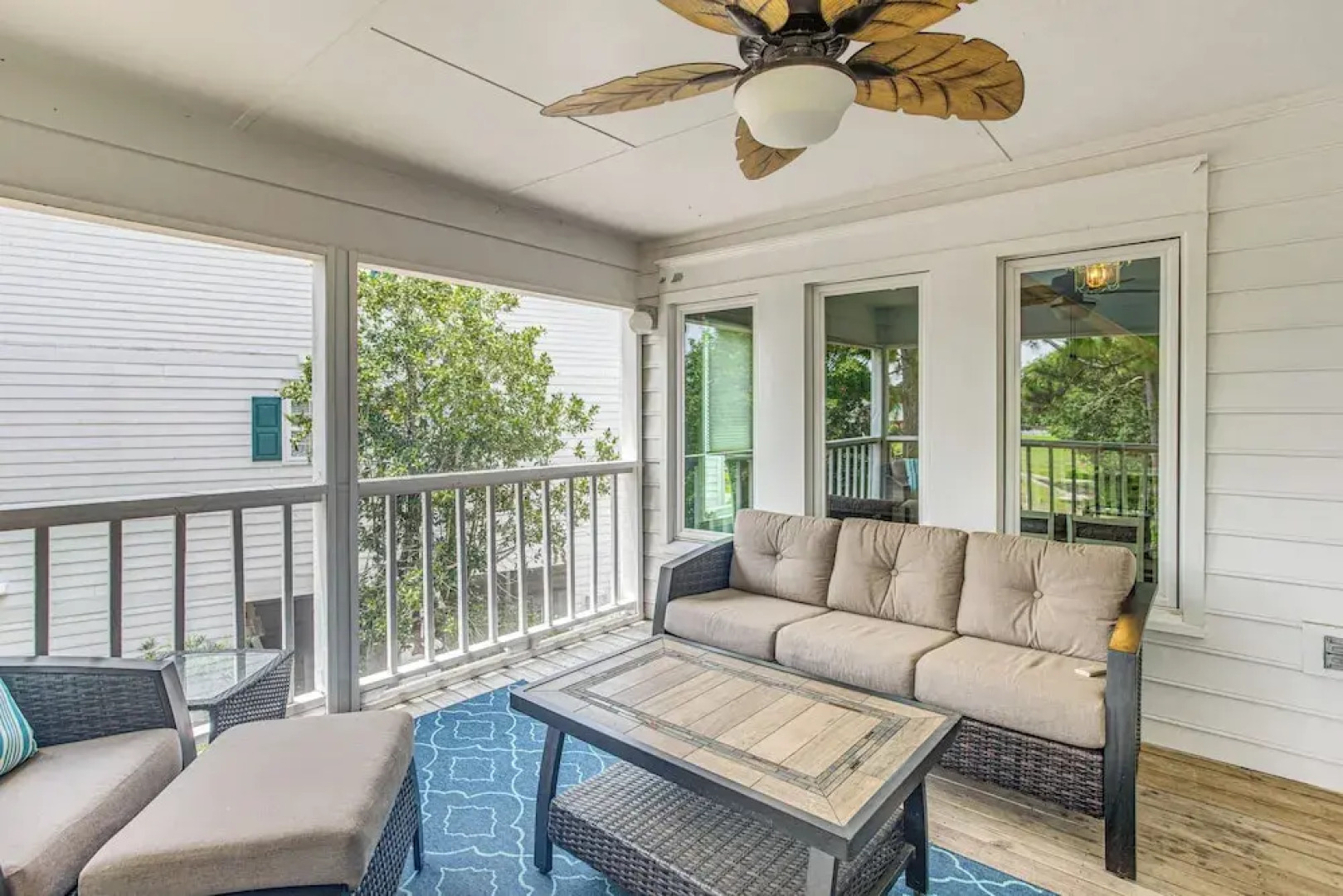 Marina & Pool: Roomy Golf-view Home in Southport