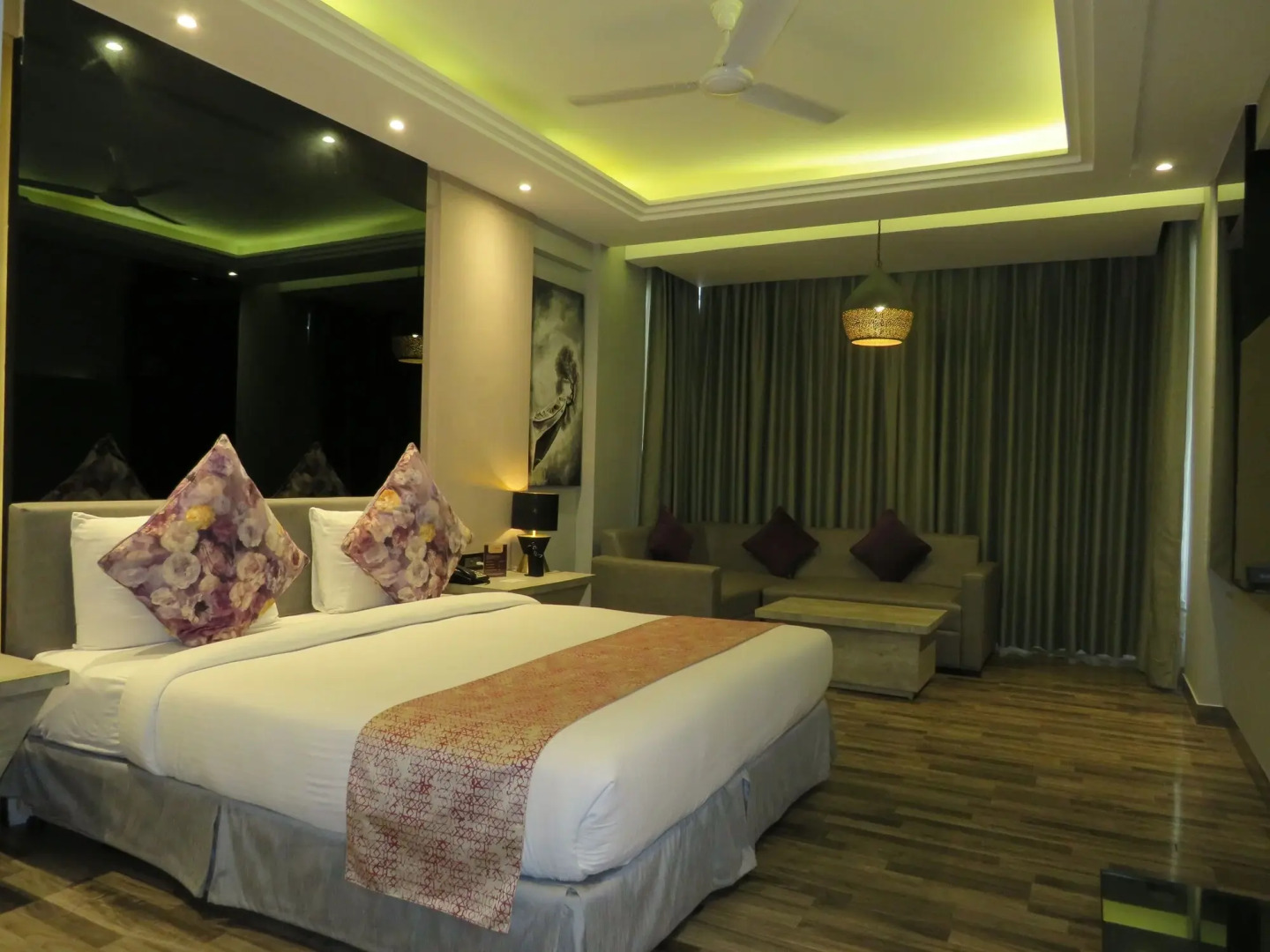 Sterling Palm Bliss - Rishikesh