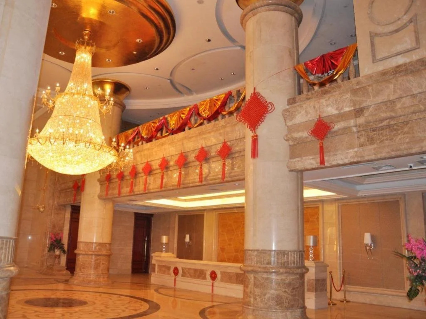 Fengcheng Hotel