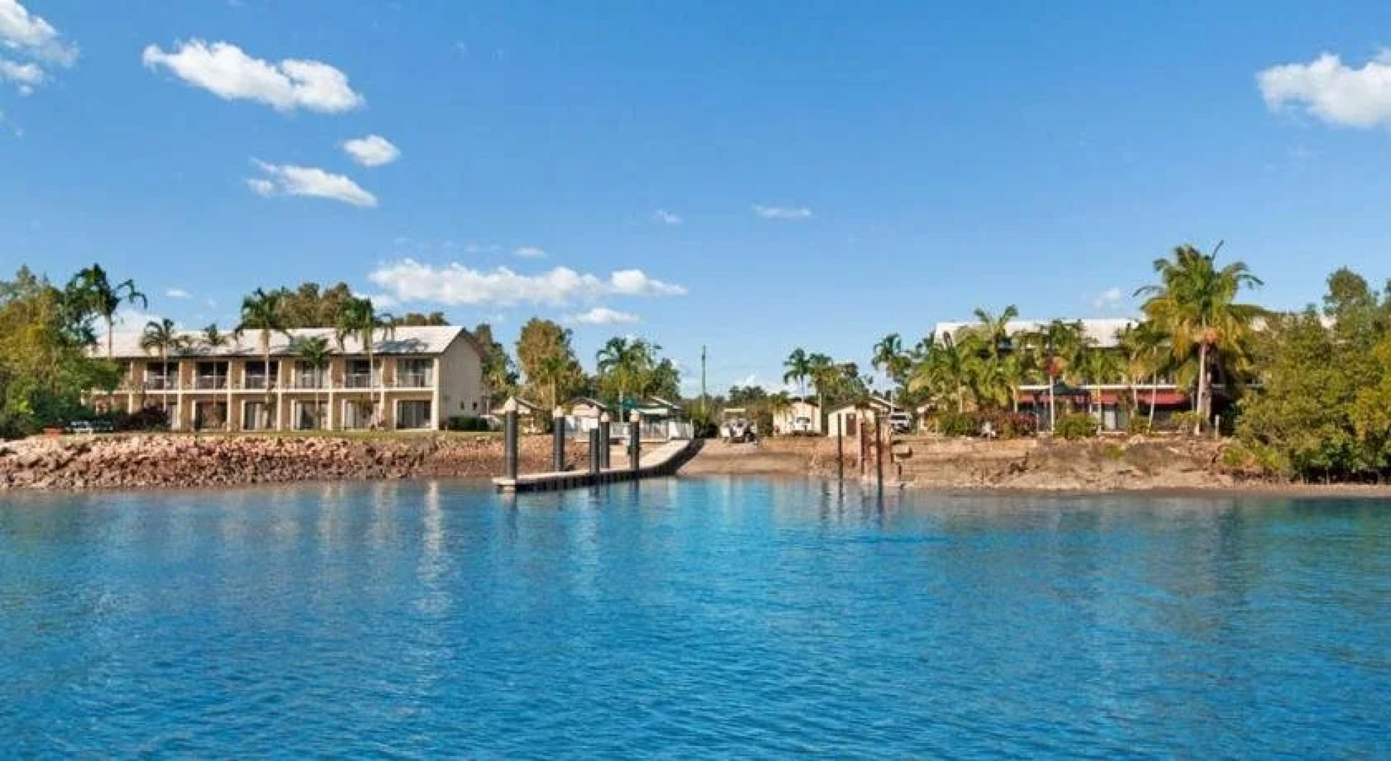 Hinchinbrook Marine Cove Resort