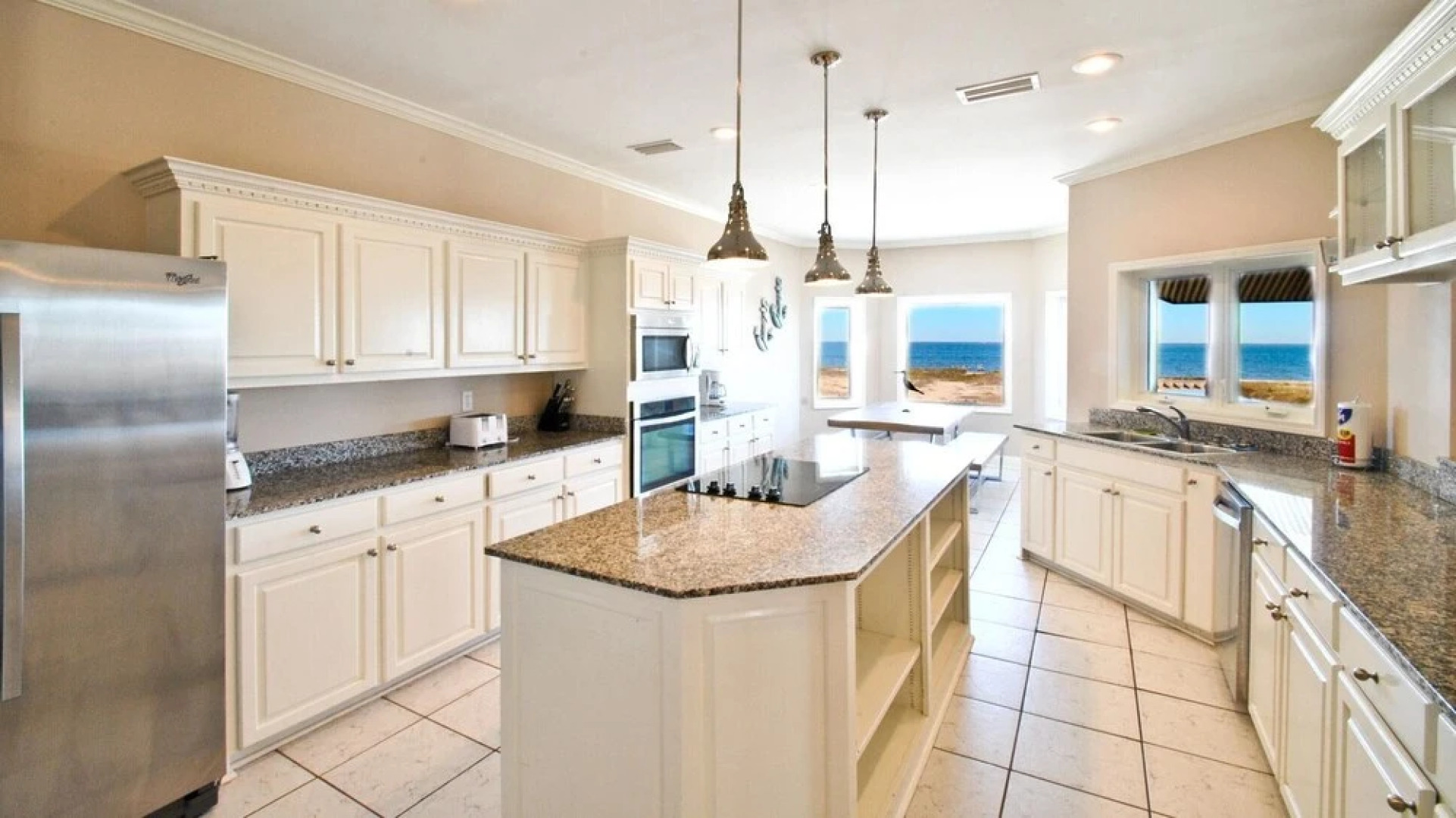 Tidal Wave - 2636 Bienville