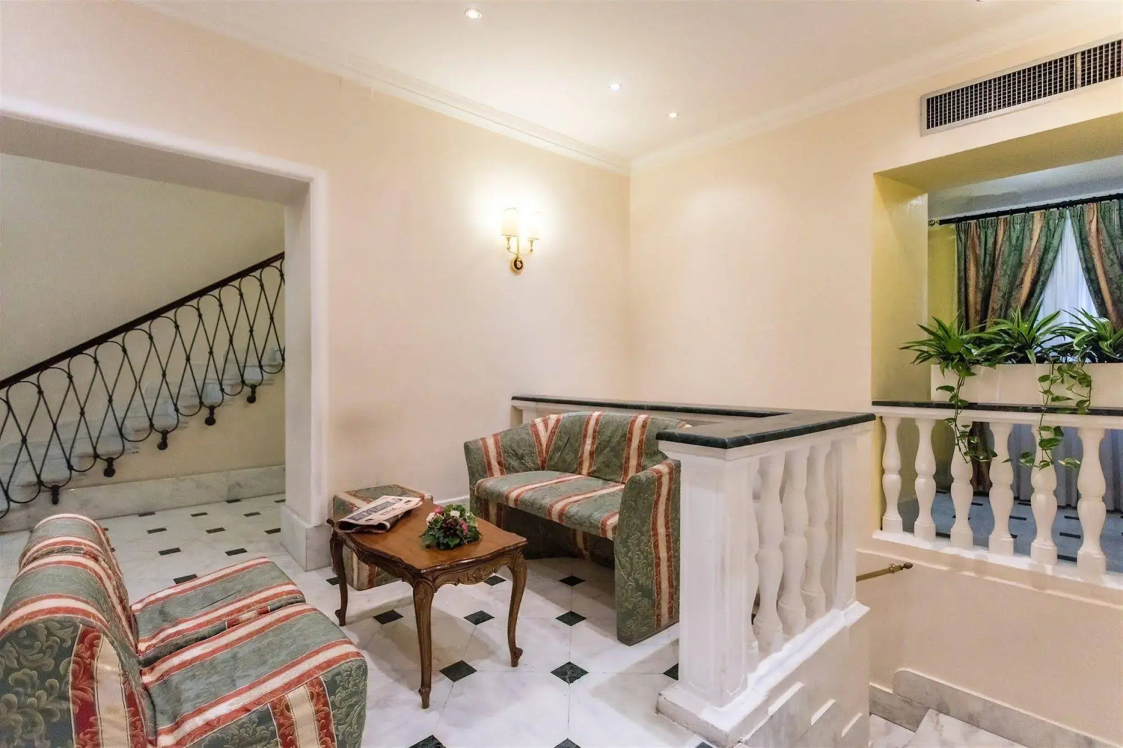 Raeli Hotel Floridia