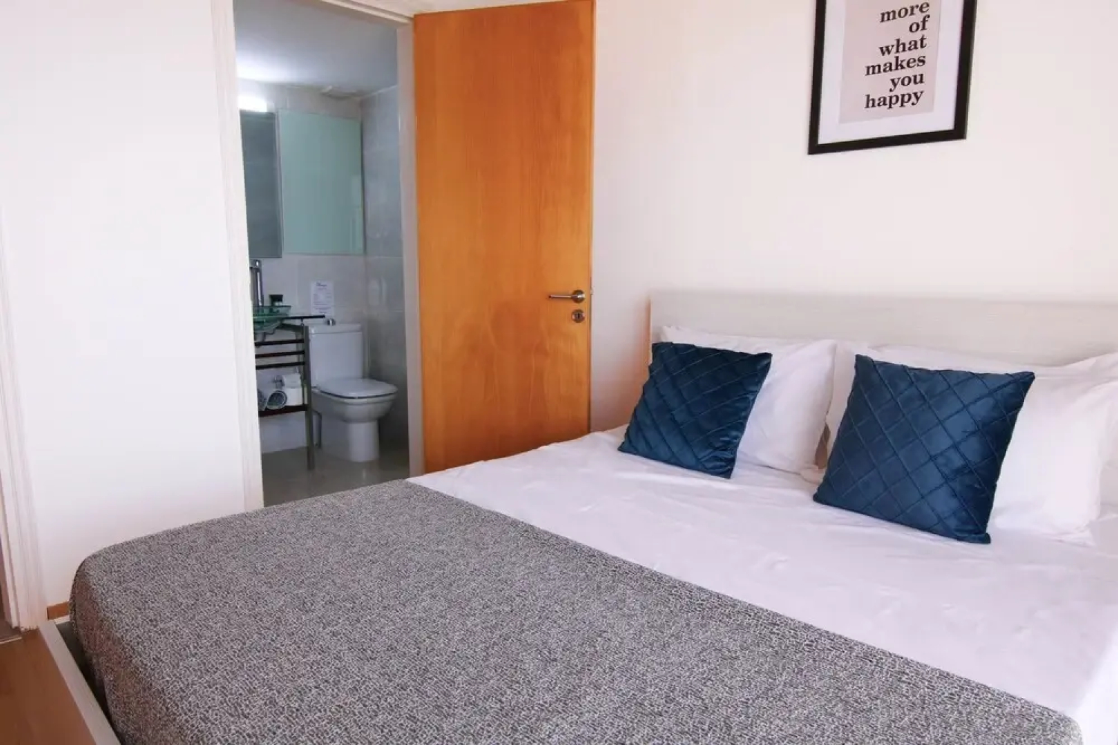 Phaedrus Living Beachfront Villa Morona