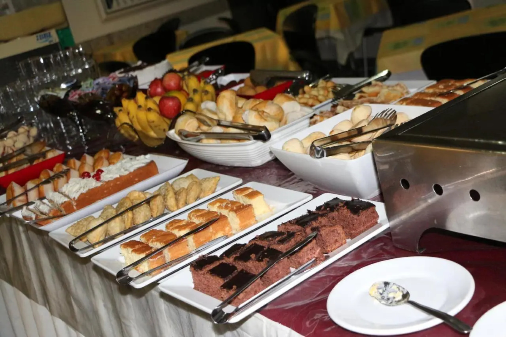 Porto Minas Hotel e Convenções