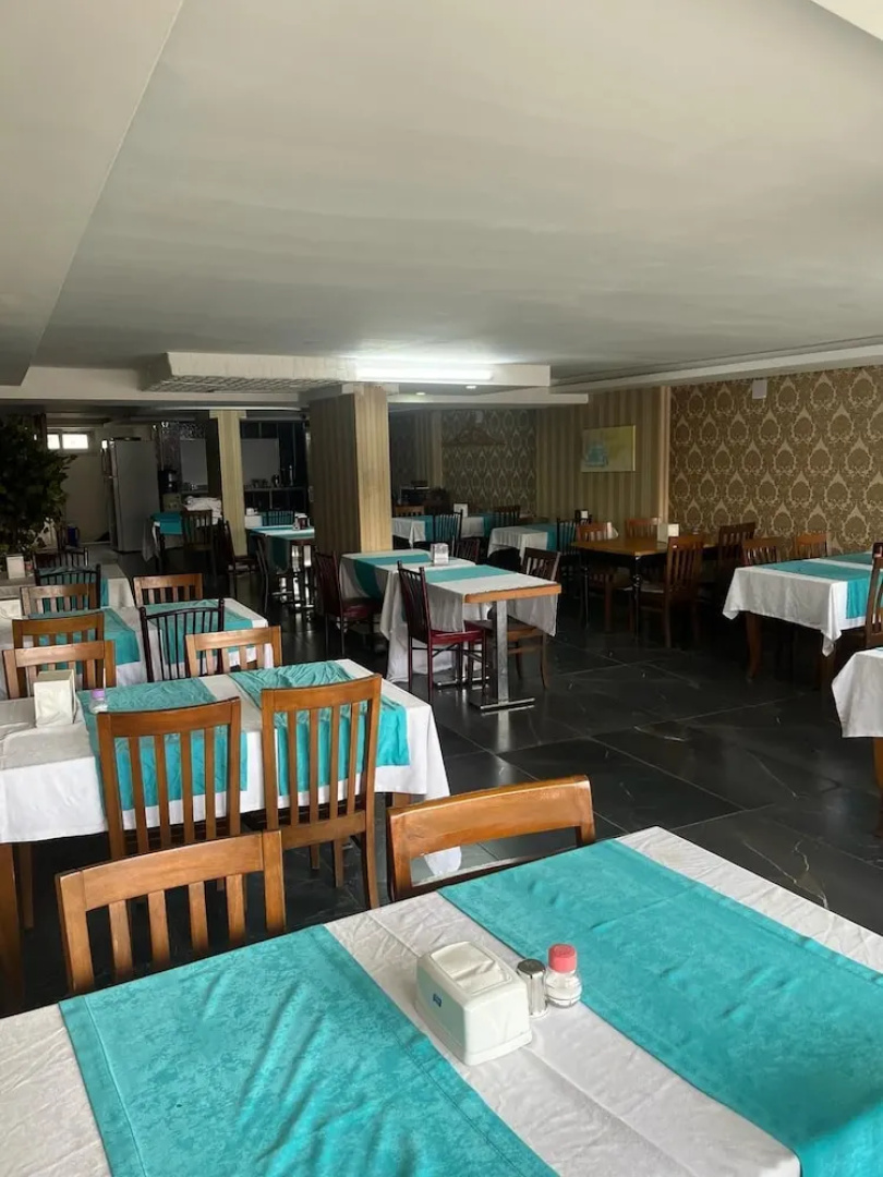 Metros Hotel