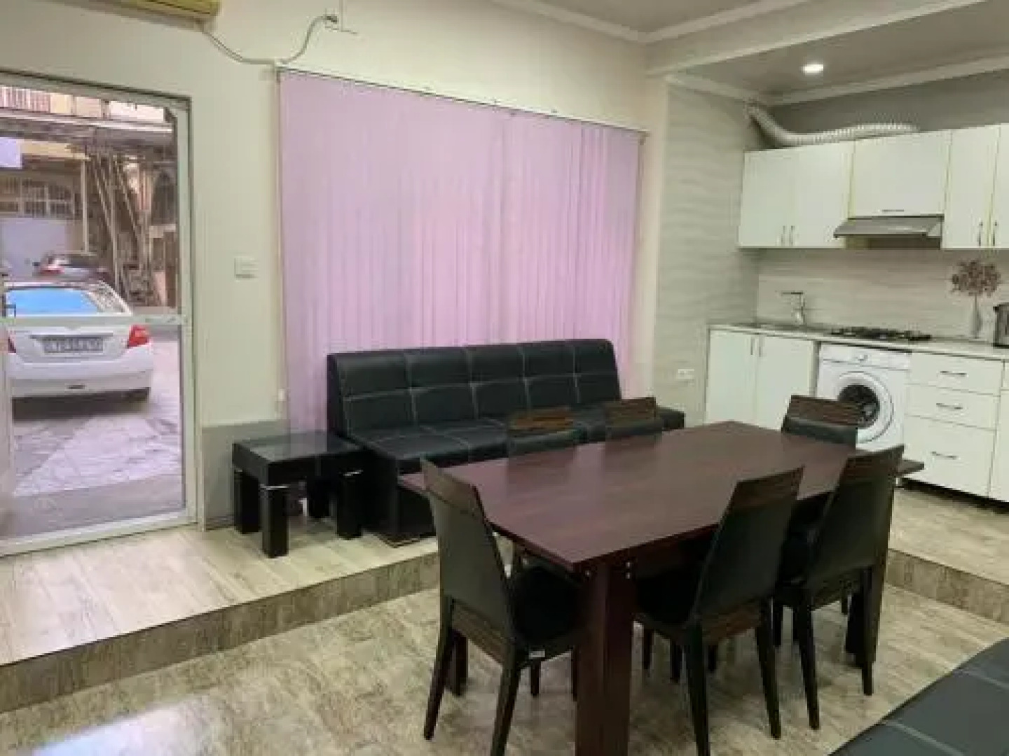 Nizami street floor 1