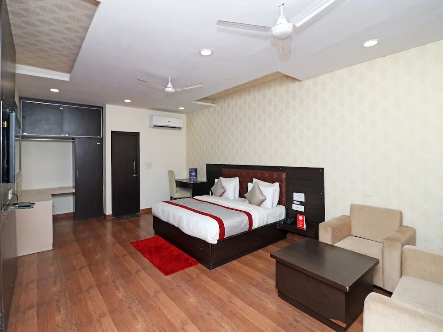 OYO 8620 Sparsh Hotels and Resorts