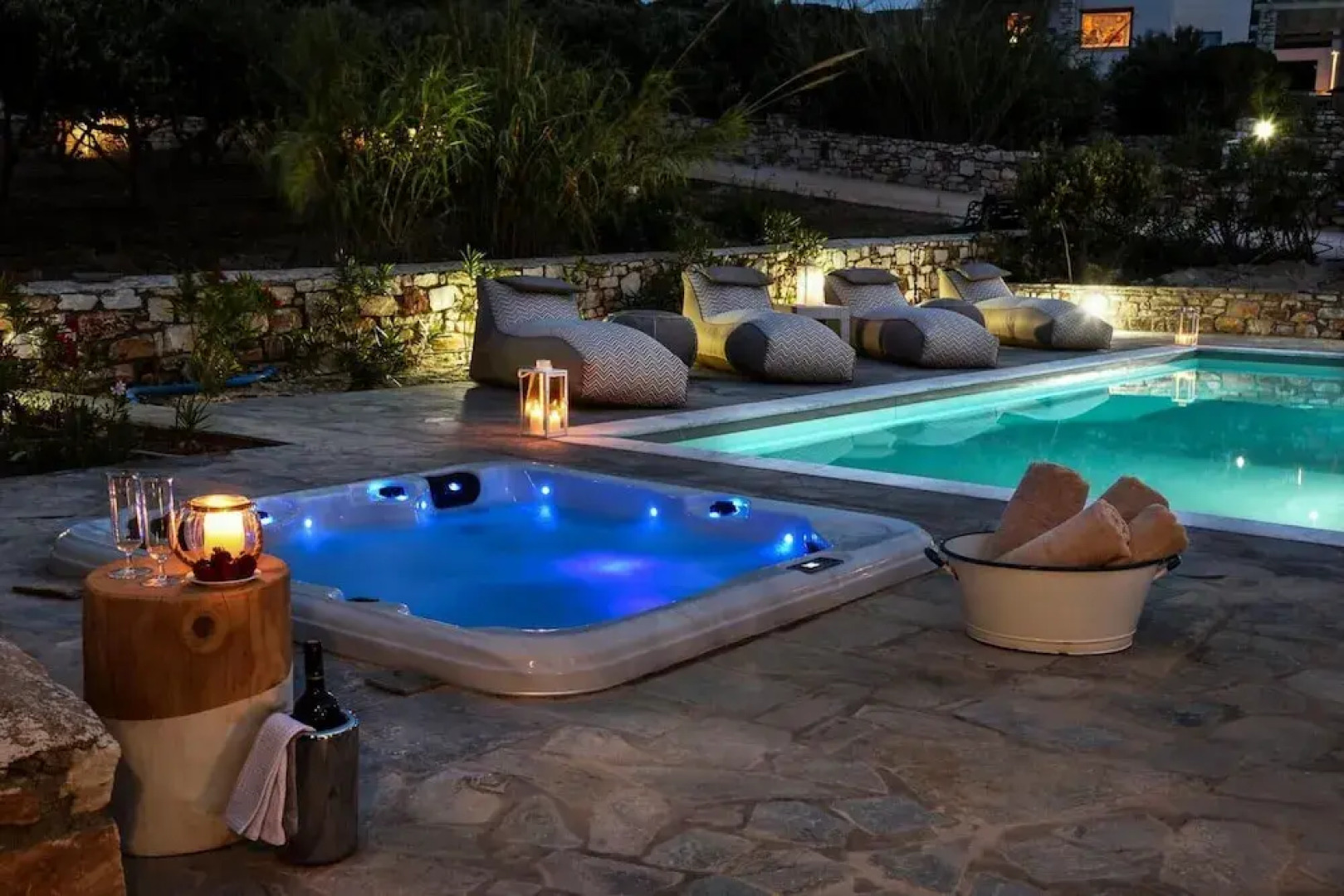 IVR Villa Aegir - Villa Aegir