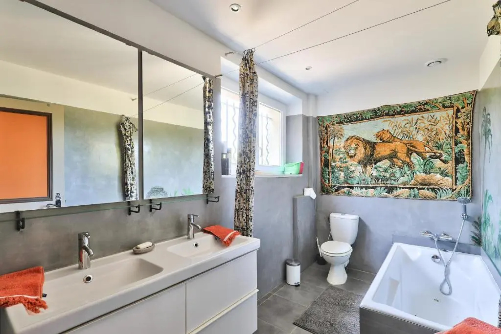 Domaine de la Dragonette Mas from the 18th century in the heart of Provence- Lubéron-Avignon