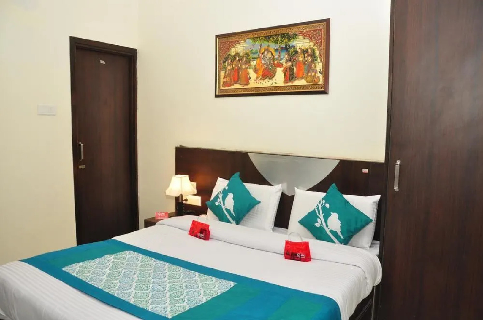 Hotel Star Metro Inn By GRB