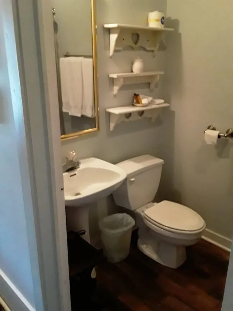 Hall Place Bed & Breakfast