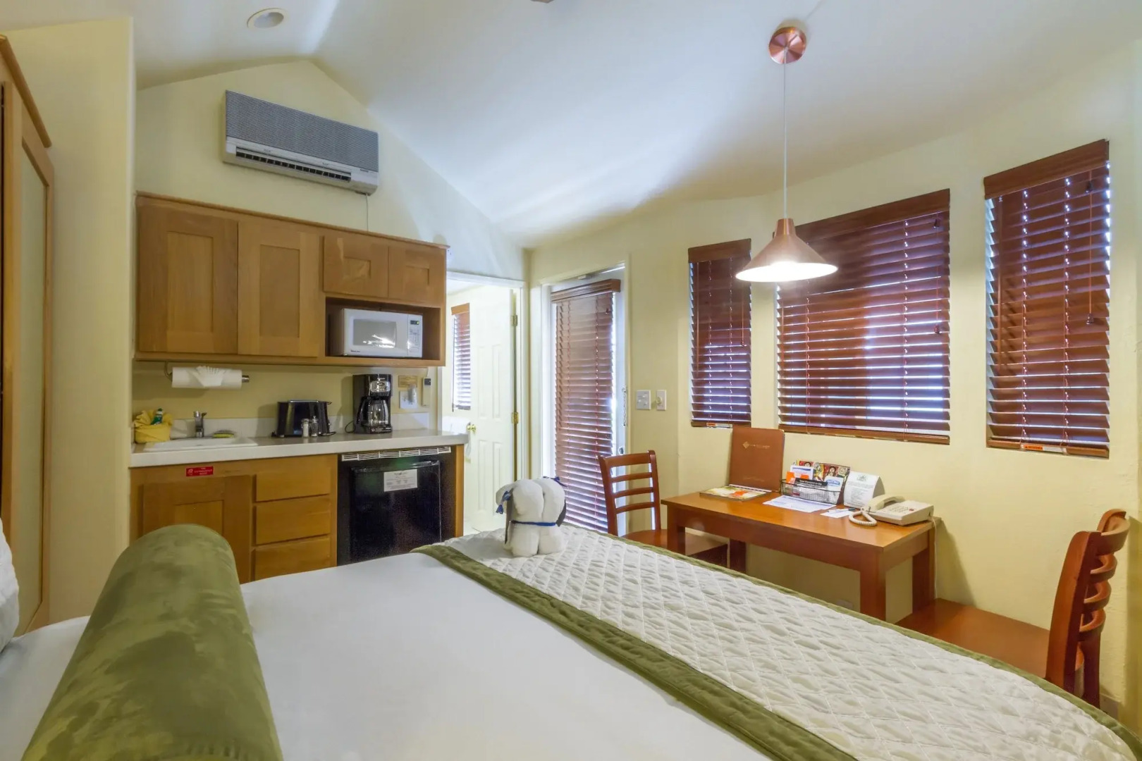 RiverPointe Napa Valley Resort