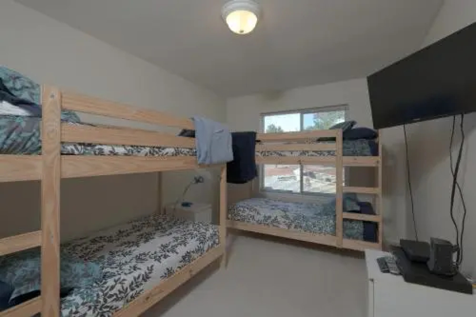 Gearhart Lakefront Vacation Rental