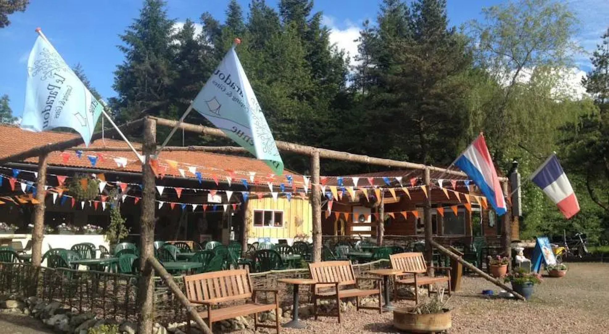 Le Paradou Camping & Gites