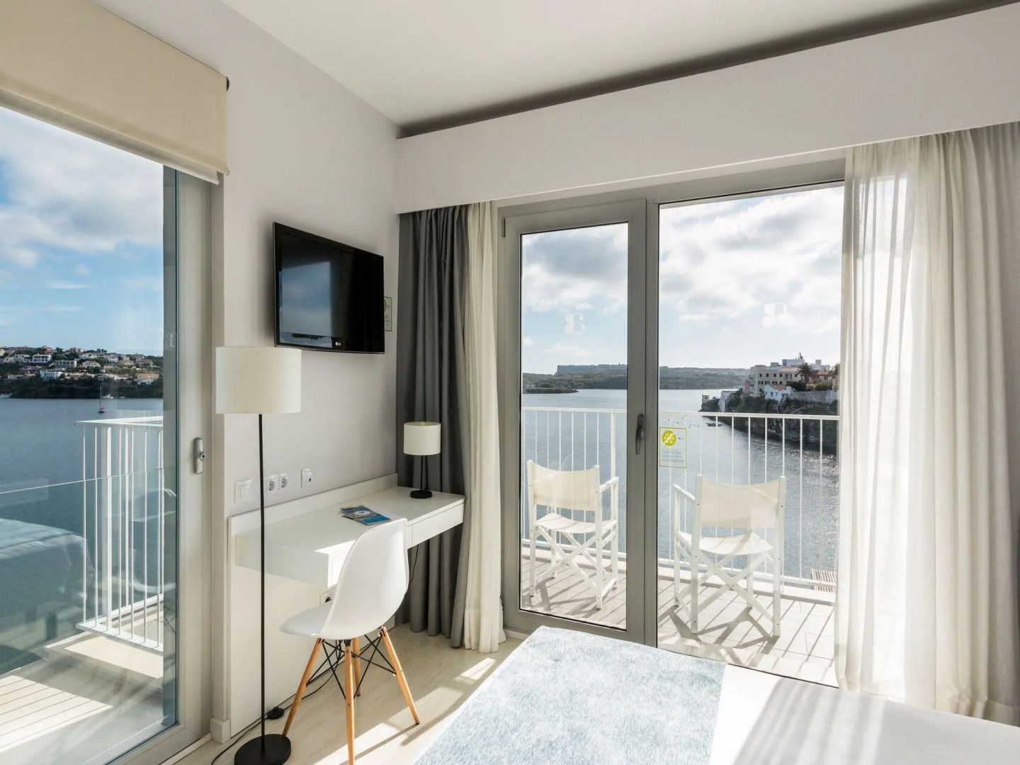 ARTIEM Carlos - Adults Only Hotel