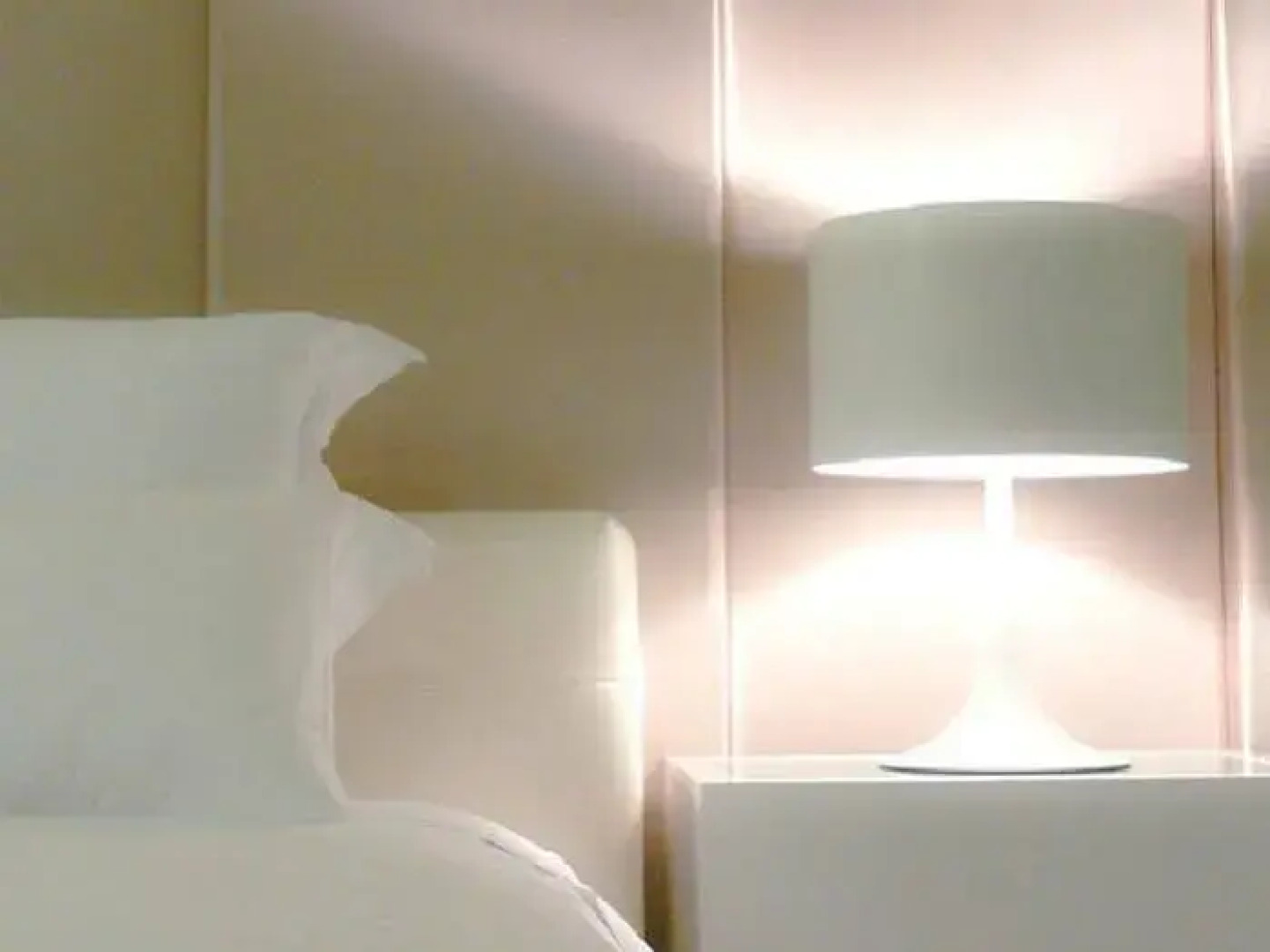 Royal Group Motel Chien Kuo Branch