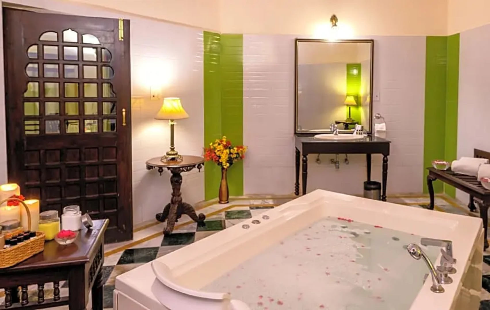 Hotel Raj Mahal The Palace