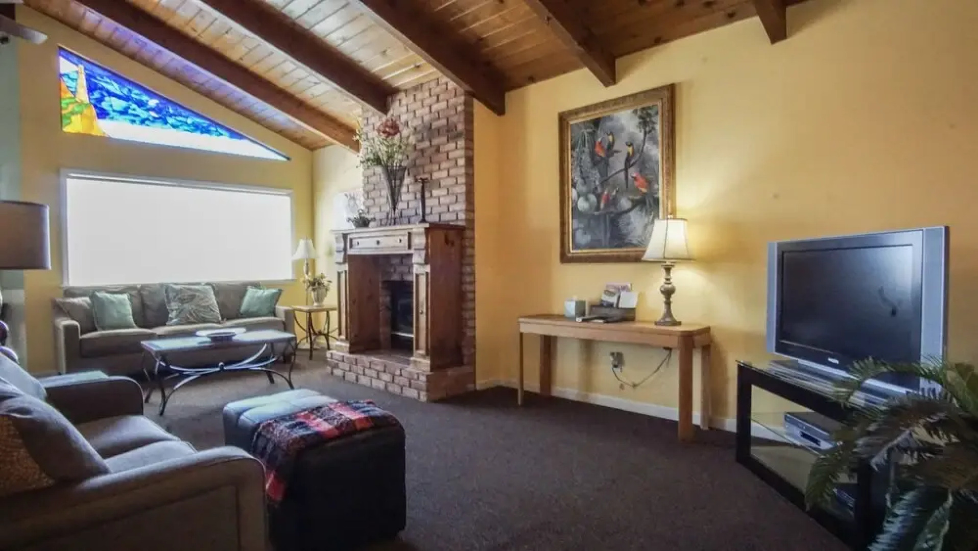 333 Juanita Avenue 3 Bedroom Home by RedAwning